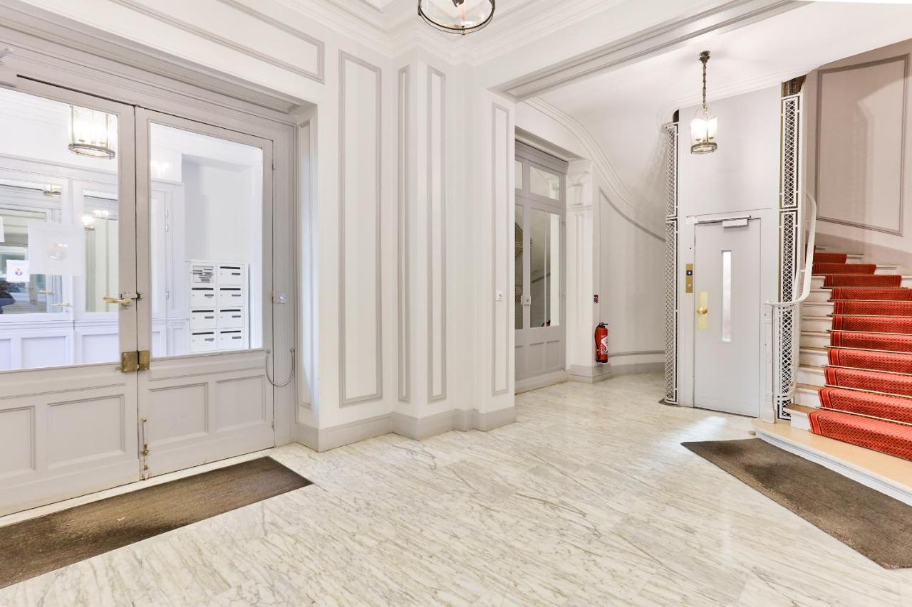 Appartement 140M2 Proche Des Champs Elysees 파리 외부 사진